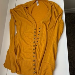 Mustard yellow snap button cardigan XL